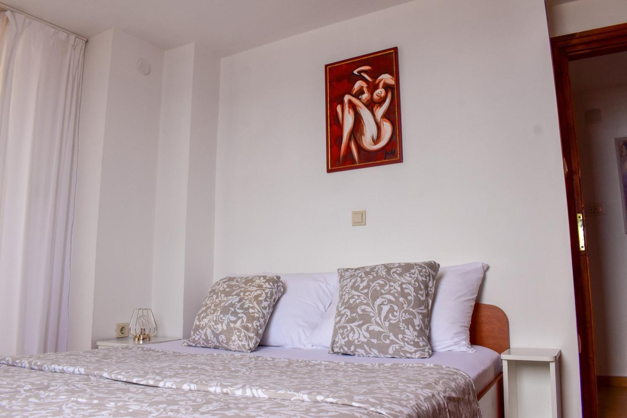 Apartmani Amra Novi Vinodolski Exterior foto