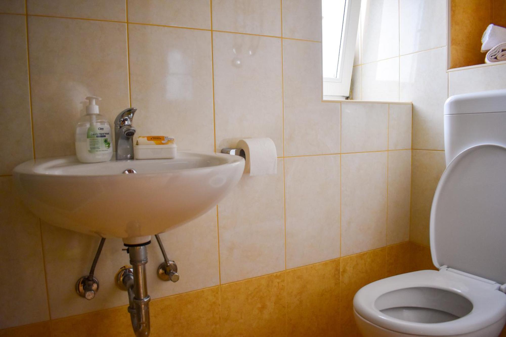 Apartmani Amra Novi Vinodolski Zimmer foto